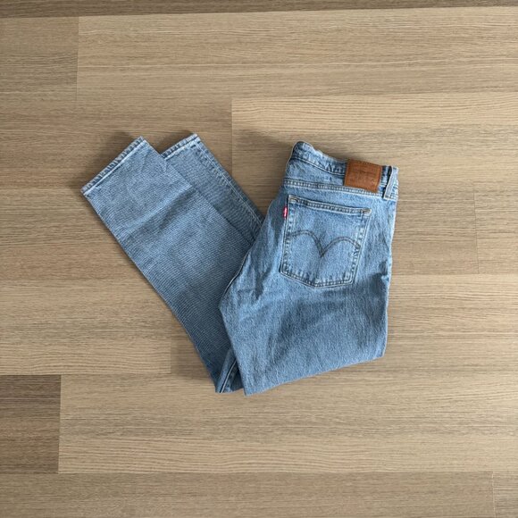 Levi's Premium Wedgie Straight Leg High Rise Button Fly Size 31 - Picture 3 of 7